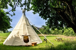 'Melrose' - Luxury Tipi Glamping